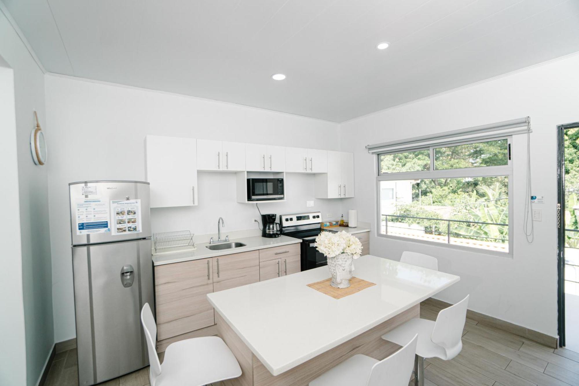 Apartamentos Ganesha Jaco Exterior photo