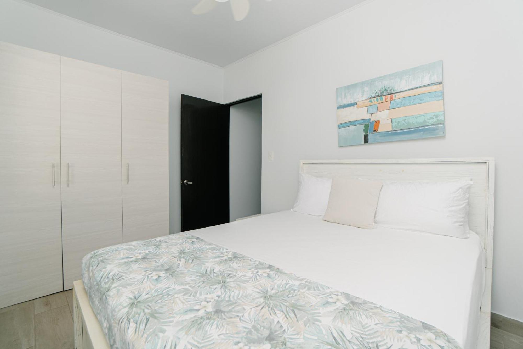 Apartamentos Ganesha Jaco Exterior photo